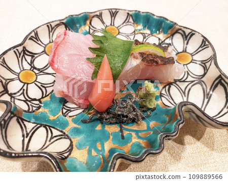 日式生魚片套餐 日式生魚片套餐 109889566