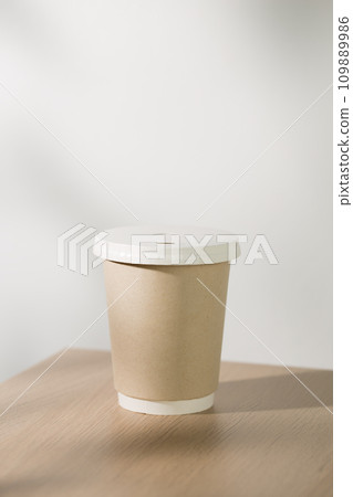 Disposable paper coffee cup Disposable paper coffee cup 109889986