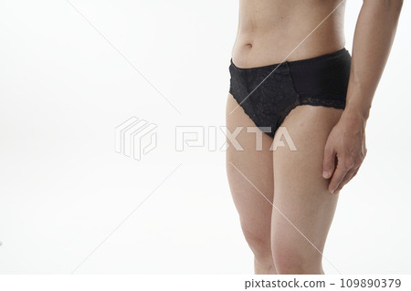 woman wearing underwear 109890379