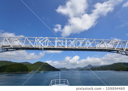 從長崎縣五島市福江港到新上五島町青方港的渡輪行程 109894460