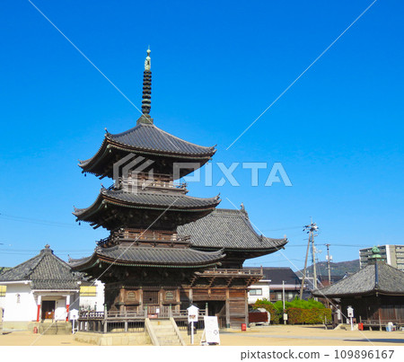 藍天和岡山西大寺三層寶塔 藍天和岡山西大寺三層寶塔 109896167
