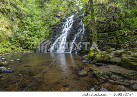 Waterfall Cascade de la Roche near Cheylade, French highlands, France Waterfall Cascade de la Roche near Cheylade, French highlands, France 109898784