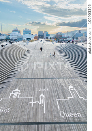 "Kanagawa Prefecture" Yokohama Port Pier 109903396