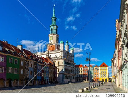 Poznan Town Hall in Market Square 109906250