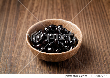 Black beans (boiled beans) 109907736