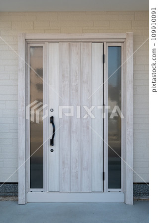 renovation door 109910091