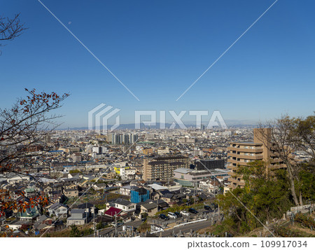 Osaka cityscape seen from Mt. Takao in Kashiwara City 109917034