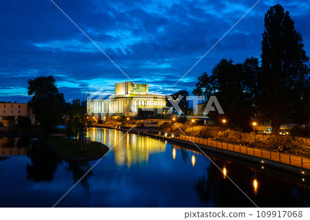 2022-07-07 old town on embankment of Brda river at dusk. Bydgoszcz, Poland 109917068