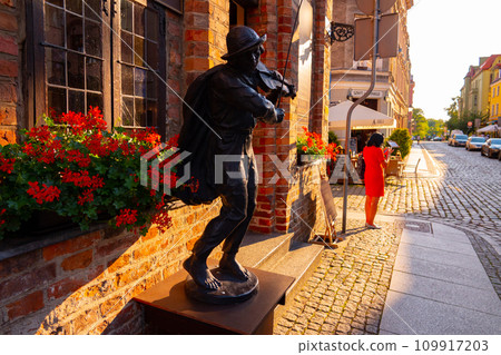 old walls of the historical part of the medieval city of Torun. Poland. Europe. old walls of the historical part of the medieval city of Torun. Poland. Europe. 109917203