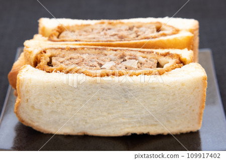 美味男士切三明治 109917402