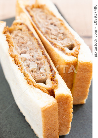 Delicious Men's cut sandwich Delicious Men's cut sandwich 109917496