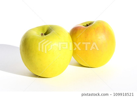 Apple (Gunma Natsuki) Apple (Gunma Natsuki) 109918521