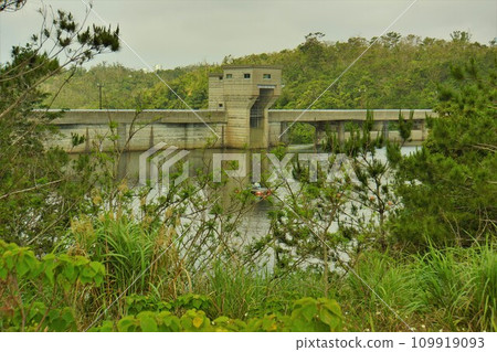Kanna dam embankment 109919093