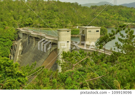 Kanna dam embankment 109919096