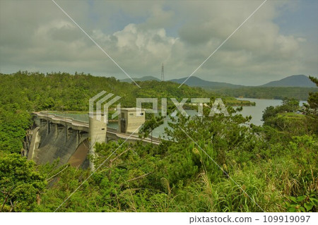 Kanna dam embankment 109919097