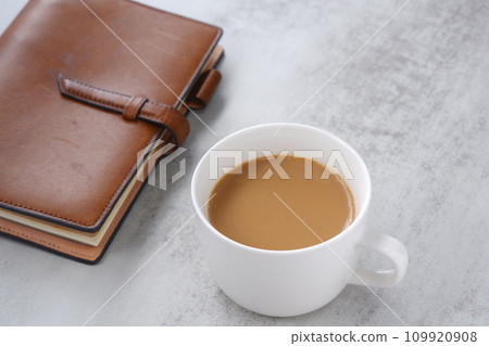 歐蕾咖啡是添加大量牛奶的咖啡。 109920908