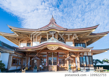"Aomori Prefecture" Kabushima Shrine Main Hall, Hachinohe City "Aomori Prefecture" Kabushima Shrine Main Hall, Hachinohe City 109922733