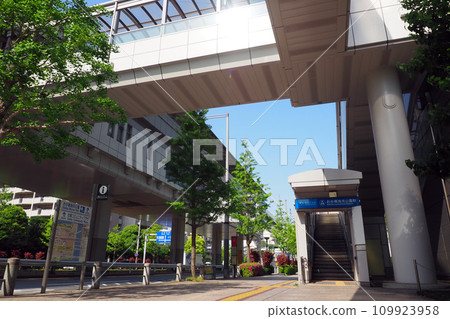 Tokyo Rinkai New Transit Rinkai Line Odaiba Kaihin Koen Station Tokyo Rinkai New Transit Rinkai Line Odaiba Kaihin Koen Station 109923958