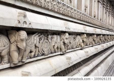 Stone carvings in Hindu temple Birla Mandir in Kolkata, India Stone carvings in Hindu temple Birla Mandir in Kolkata, India 109926135