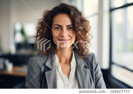 Friendly Arab Woman Therapist in Professional Office 109927757