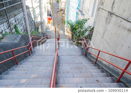 東京四谷須賀神社前的樓梯 東京四谷須賀神社前的樓梯 109930114
