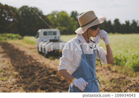 farmer, gents, male 109934043