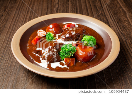 燉牛肉 109934487