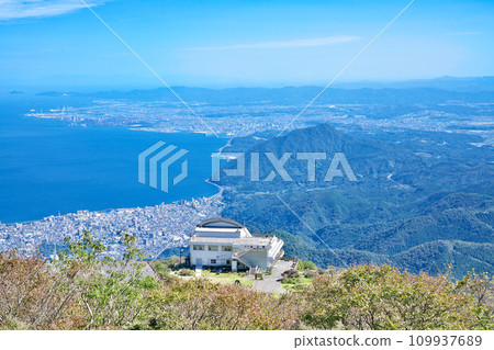 [Scenery from Mt. Tsurumi observation deck] Minamitateishi, Beppu City, Oita Prefecture 109937689