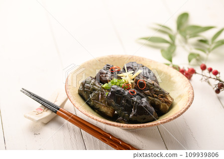 Home-cooked boiled eggplant Home-cooked boiled eggplant 109939806