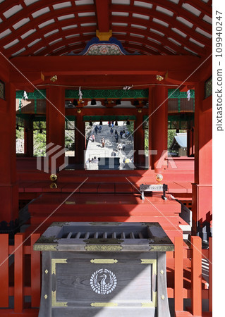 鶴岡八幡宮，從少女處眺望 109940247