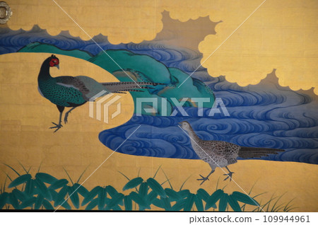 隔間畫《櫻花與雉雞》（名古屋城、本丸禦殿、表書院一間東側/愛知縣名古屋市） 109944961