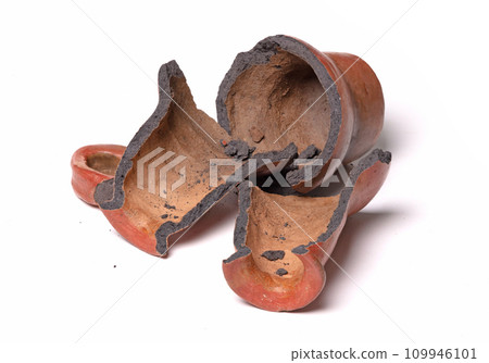 Old brown pottery, isolated on white 109946101
