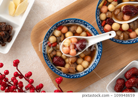 湯圓 冬至 紅色 白色 粉色 Tang yuan タンユエン 団子 湯圓 冬至 紅色 白色 粉色 Tang yuan タンユエン 団子 109948659