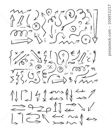 Large set of charcoal arrows. Hand drawn arrows, punctuation marks. Doodle vector illustration.  109953257