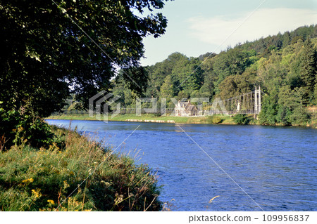 Victoria Bridge, an old suspension bridge over the River Spey Victoria Bridge, an old suspension bridge over the River Spey 109956837