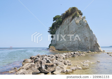 Mitsuke Island May 2023 Mitsuke Island May 2023 109961133