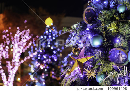 東京千代田區丸之內的聖誕彩燈景觀 東京千代田區丸之內的聖誕彩燈景觀 109961498