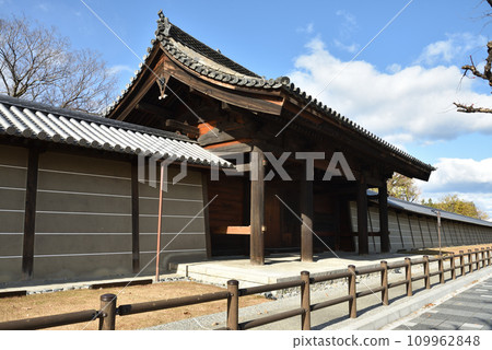 Dongdaemun Toji Temple (Kyoo Gokokuji Temple) 109962848