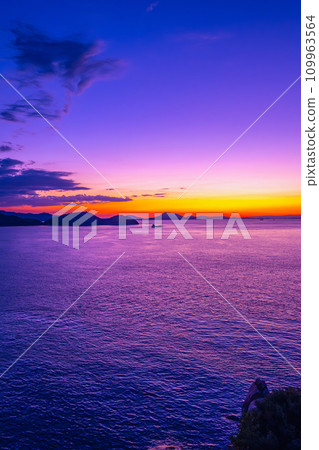 Seto Inland Sea Magic Hour 109963564