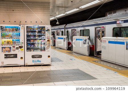 [目黑站] 到達列車及月台 109964119