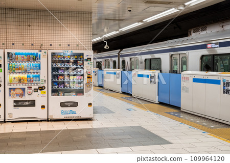 [目黑站] 到達列車及月台 109964120