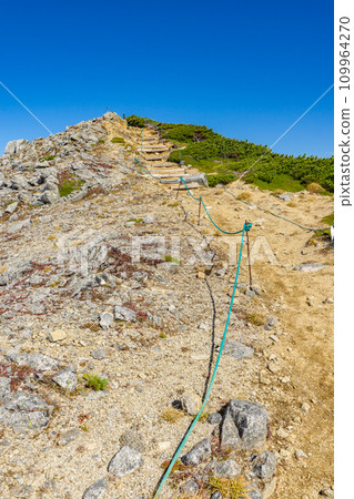 Nagano Prefecture Central Alps mountain climbing from Senjojiki to Mt. Soraki, Shimada Musume 109964270