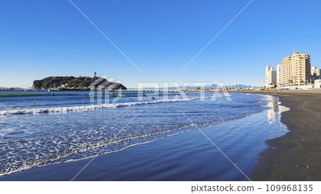 Sea and sandy beach of Shonan Sea and sandy beach of Shonan 109968135