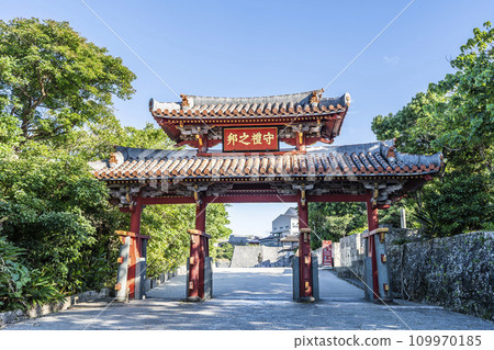 Blue sky and former Shuri Castle Shureimon, Naha City, Okinawa Prefecture Blue sky and former Shuri Castle Shureimon, Naha City, Okinawa Prefecture 109970185