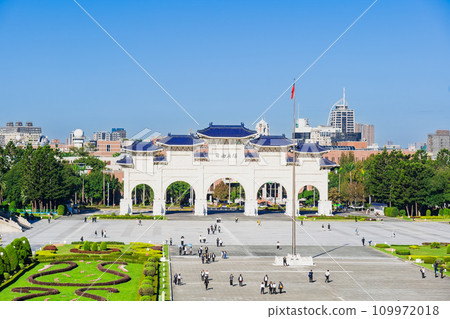 Taiwan Chiang Kai-shek Memorial Hall Freedom Square Pavilion 109972018