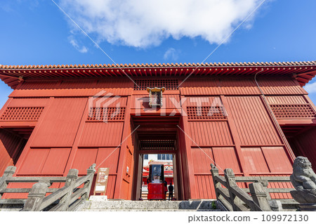 Blue sky and Shuri Castle Hoshinmon, Naha City, Okinawa Prefecture Blue sky and Shuri Castle Hoshinmon, Naha City, Okinawa Prefecture 109972130