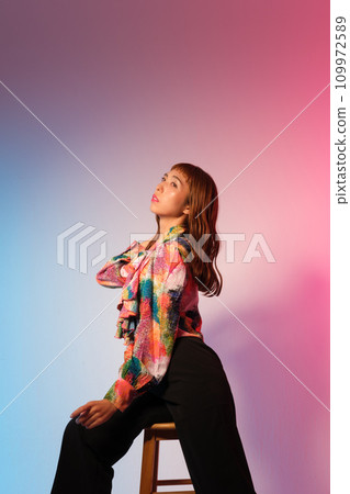 酷酷的女性美女肖像 109972589