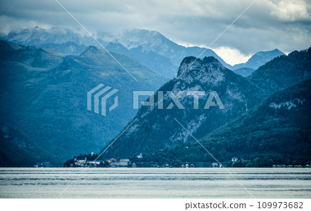 View of Gmunden wide Traunsee lake View of Gmunden wide Traunsee lake 109973682