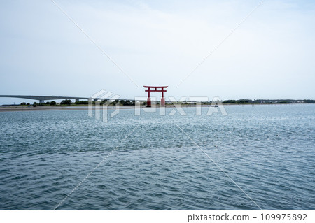 在本滕島的鳥居 在本滕島的鳥居 109975892