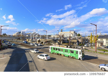 愛知縣豐橋市有軌電車行駛場景 109976687